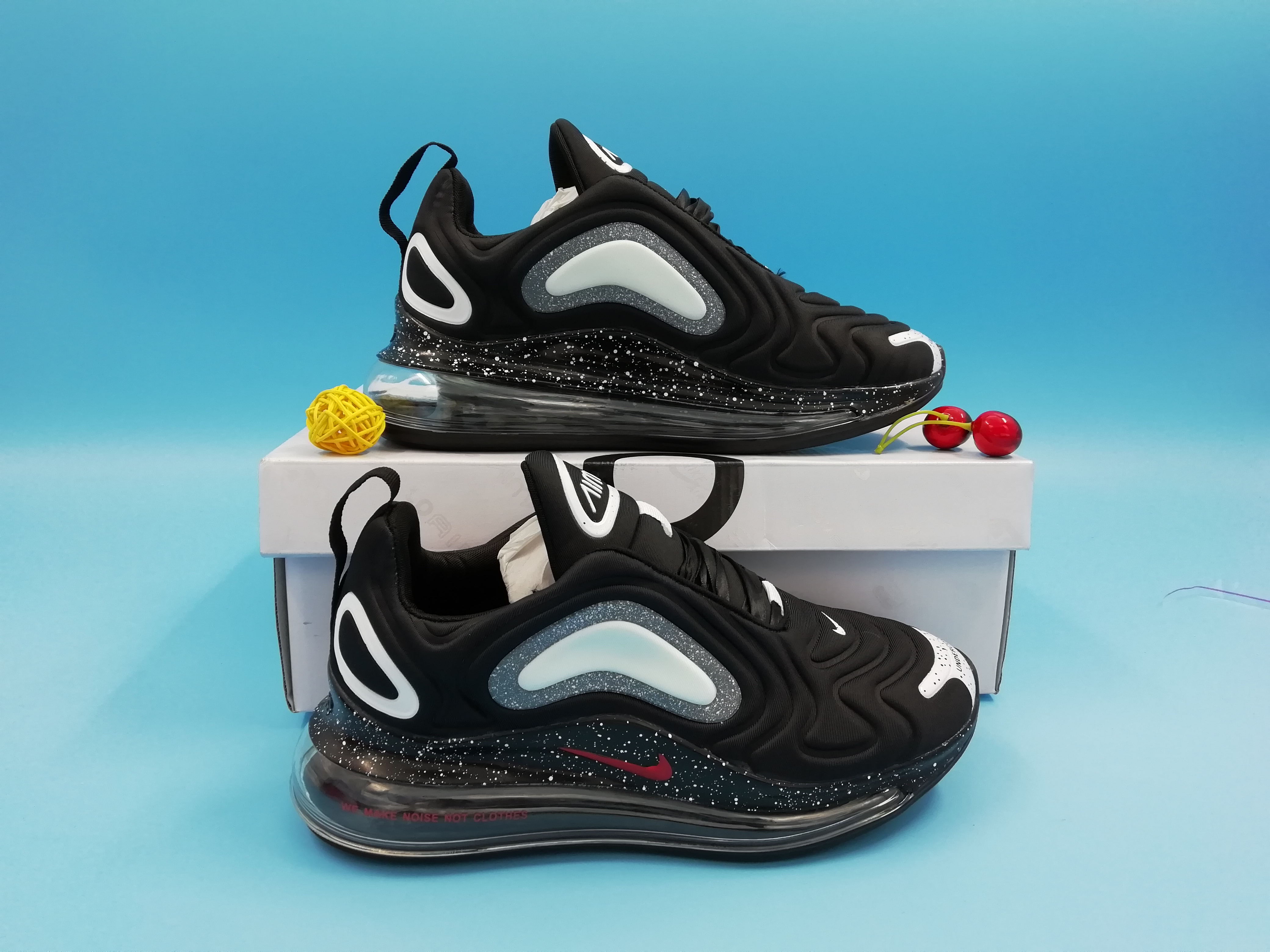 Women Off-white Nike Air Max 720 Black White Shoes - Click Image to Close